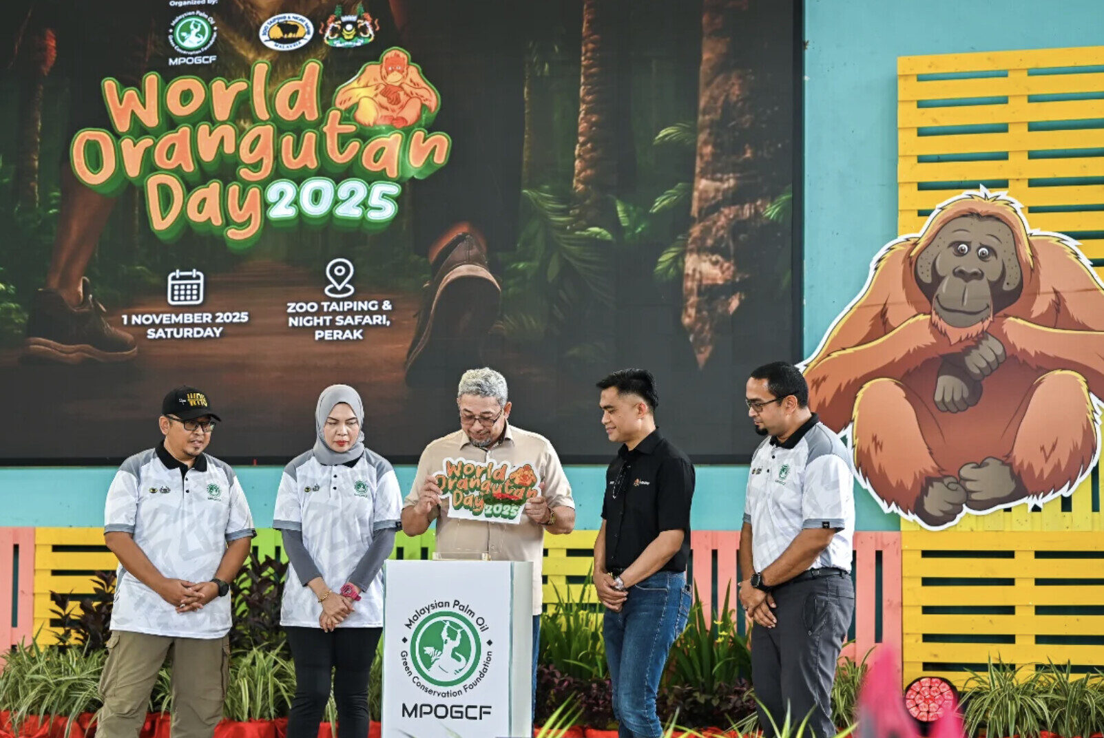 Malaysia defends palm oil industry’s role in orangutan conservation