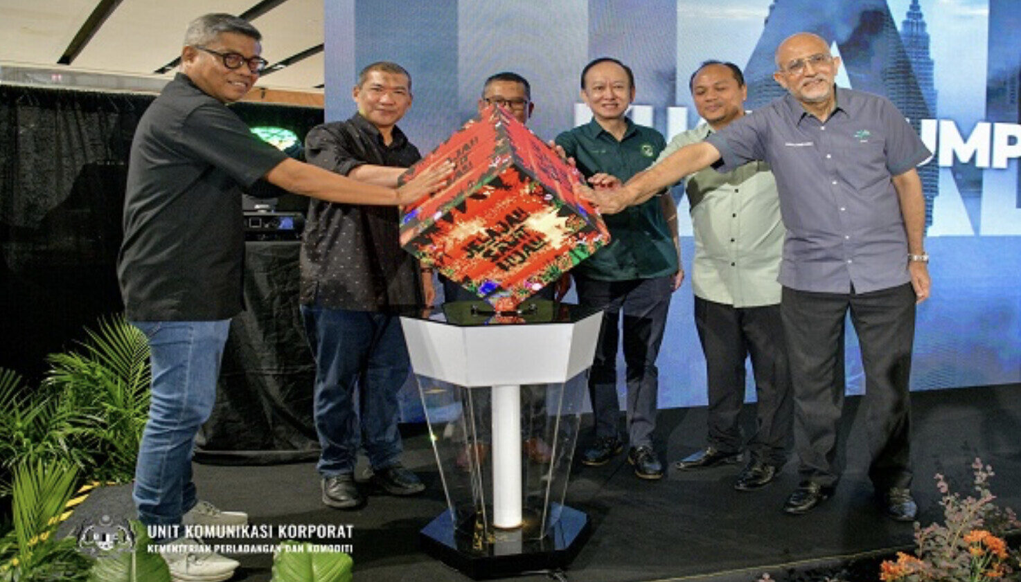 Kemajuan industri sawit perlu seiring usaha pemuliharaan biodiversiti