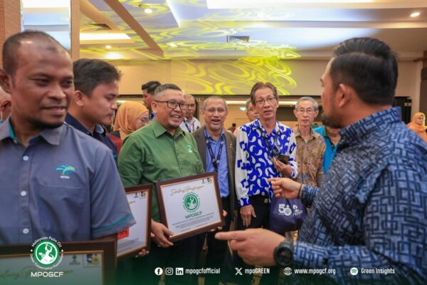 598565288_18063851468560608_7696880957971854199_n