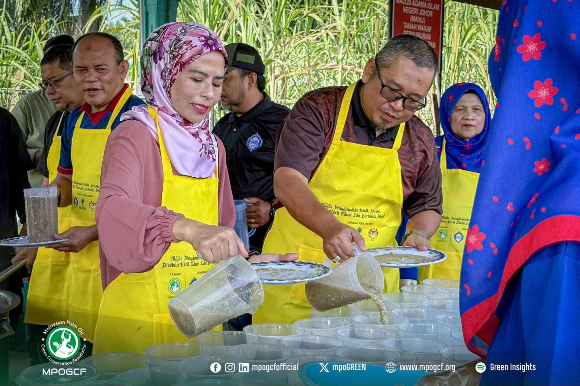 Majlis Penyampaian Kotak Rezeki dan Berbuka Puasa bersama Pekebun Kecil Sawit anjuran MPOGCF